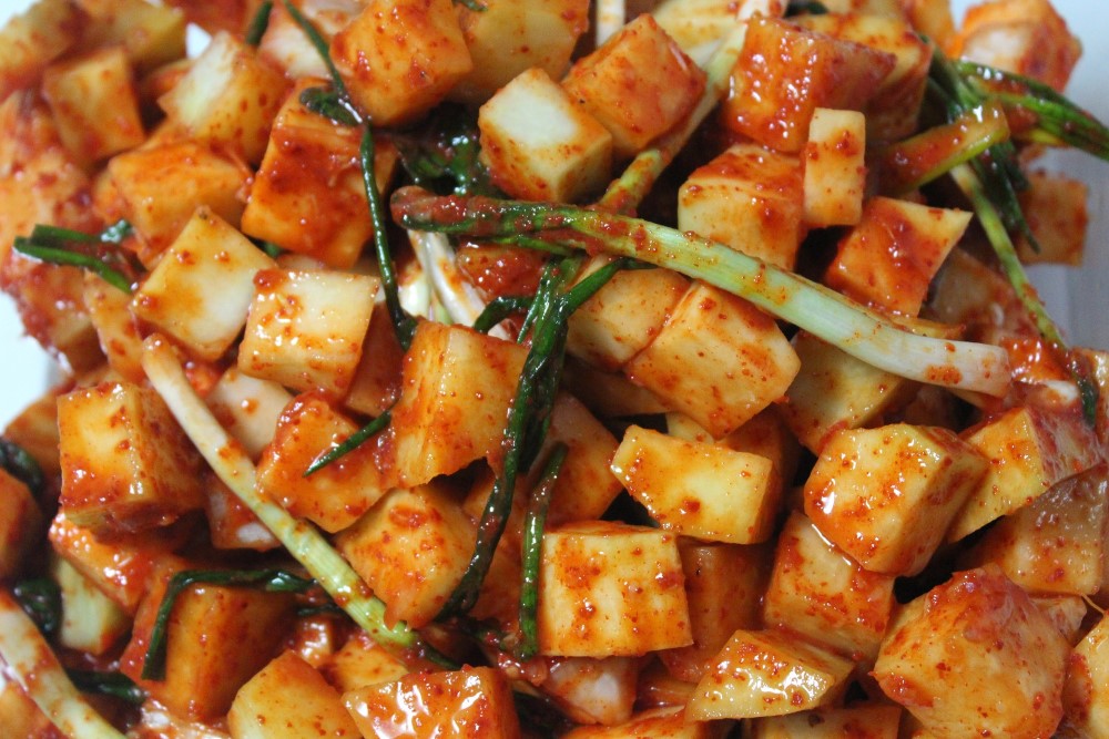 Kimchi z bílé ředkve Daikon